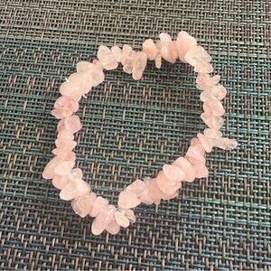 5/$25 Beautiful Stretchy Bracelet